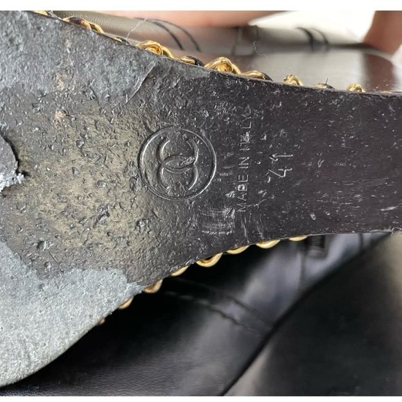 CHANEL Black Lambskin Leather Gold Chain Around Wedge Ankle Boots Booties 41 11 - Picture 11 of 13